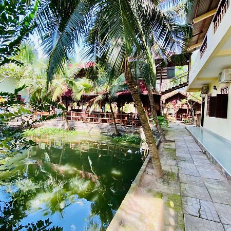 Hotel Khach San Sao Mai Ben Tre Exteriér fotografie