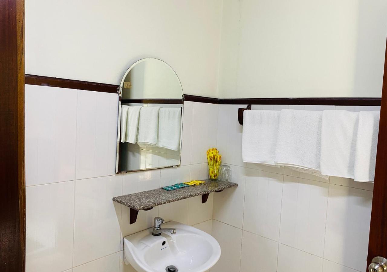 Hotel Khach San Sao Mai Ben Tre Exteriér fotografie