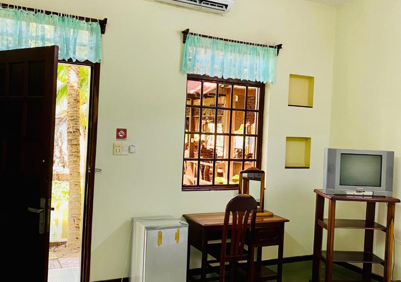 Hotel Khach San Sao Mai Ben Tre Exteriér fotografie